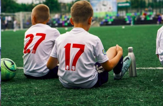 Overzicht Nederlandse toernooiorganisaties voor amateur voetbalclubs en voetbalreizen